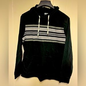 Urban Pipeline lightweight hoodie